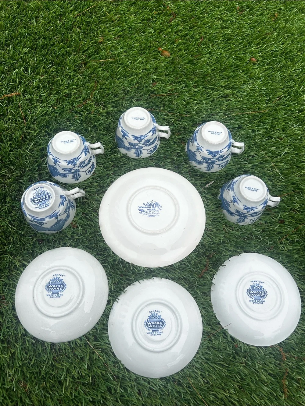 Vintage China set- dm for more questions and pics